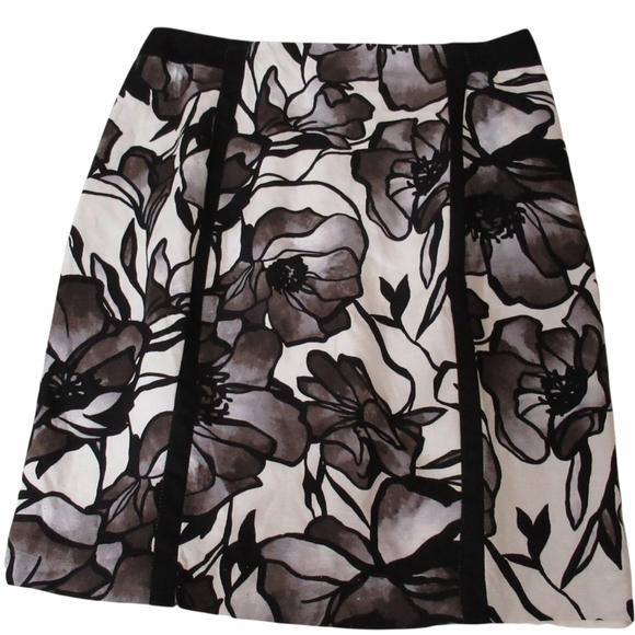 FLORAL Premise linen/Rayon blend size 4 skirt - Picture 1 of 10